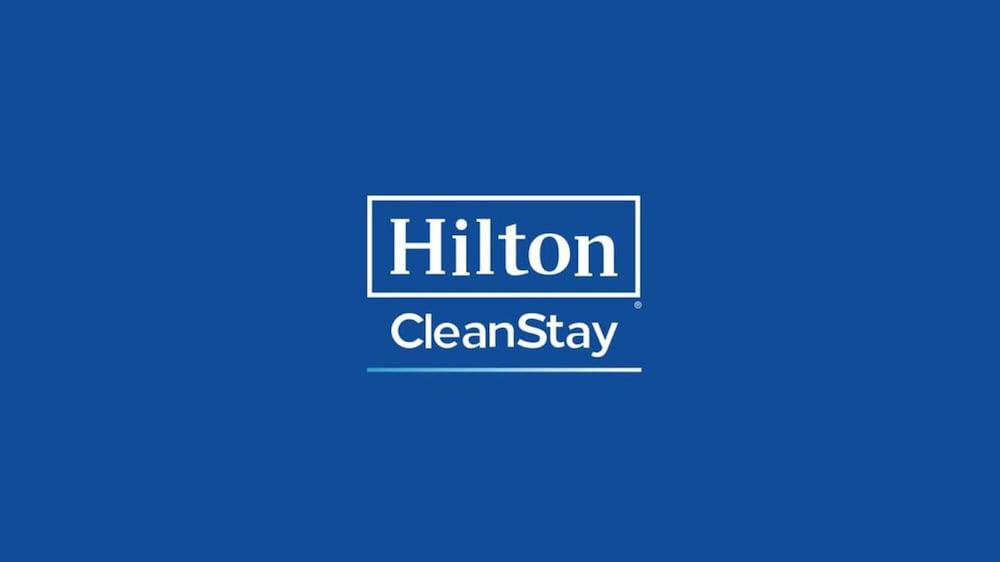 Hampton Inn & Suites Tulare Bagian luar foto