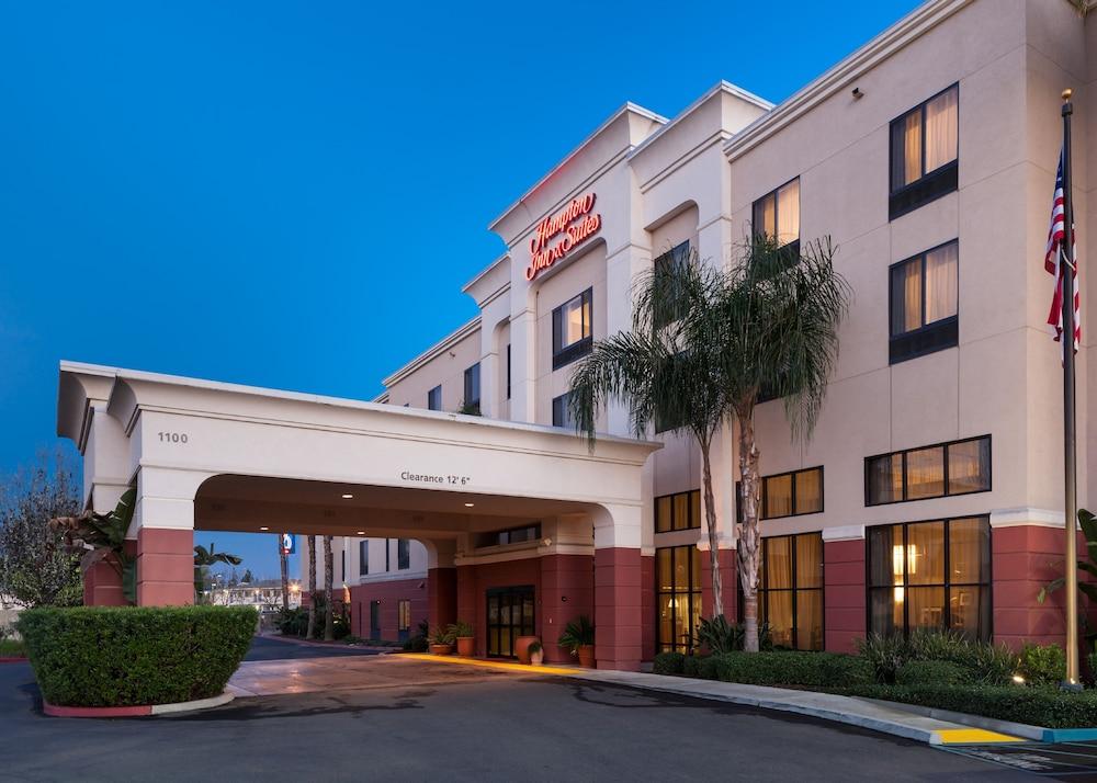 Hampton Inn & Suites Tulare Bagian luar foto