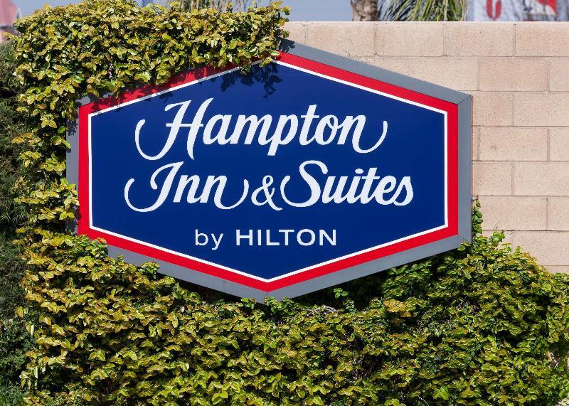 Hampton Inn & Suites Tulare Bagian luar foto